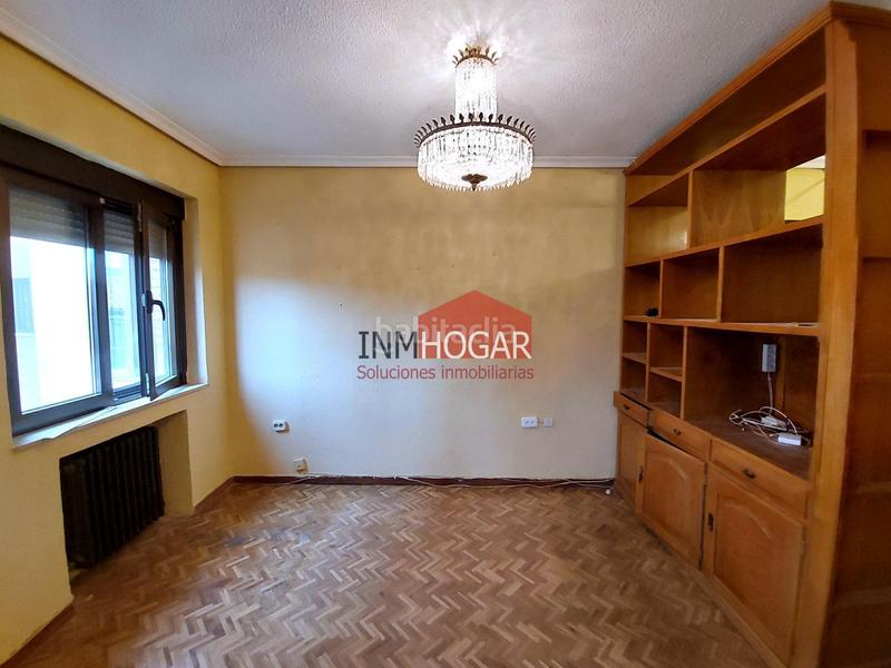 Foto b95bf9c6-5d3a-48f6-a580-a0117b0a3873. Piso vivienda en san roque, 05002 en Centro Ávila