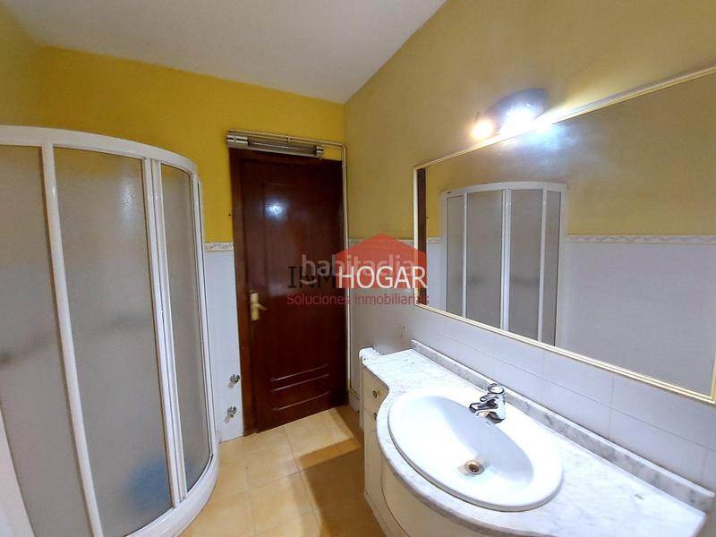 Foto c8d4974f-94ae-4fd1-9579-35d3e379ec39. Piso vivienda en san roque, 05002 en Centro Ávila