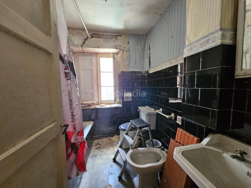 Foto 639c927a-cfa4-4094-9a14-14e9fb676a20. House with parking in San Antonio Ávila