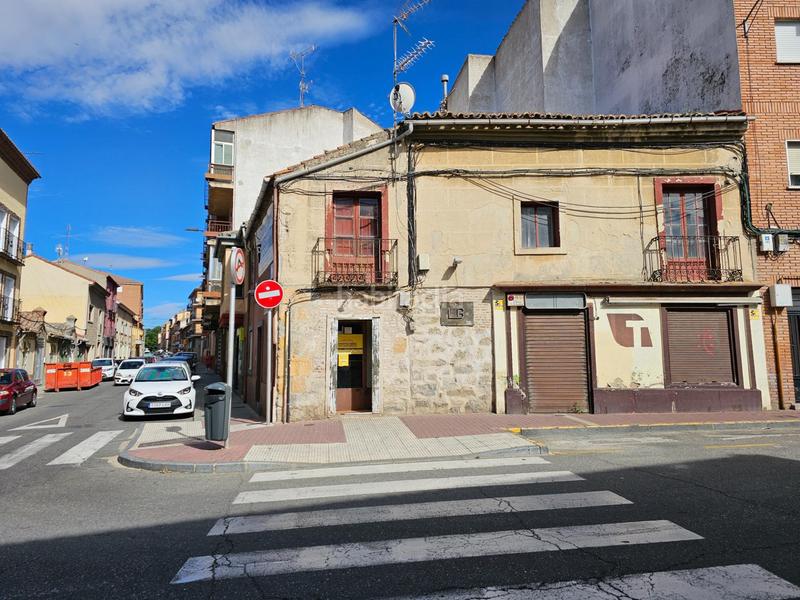 Foto 9de4c8f4-fafc-4acb-a783-9304bdbc3f17. House with parking in San Antonio Ávila