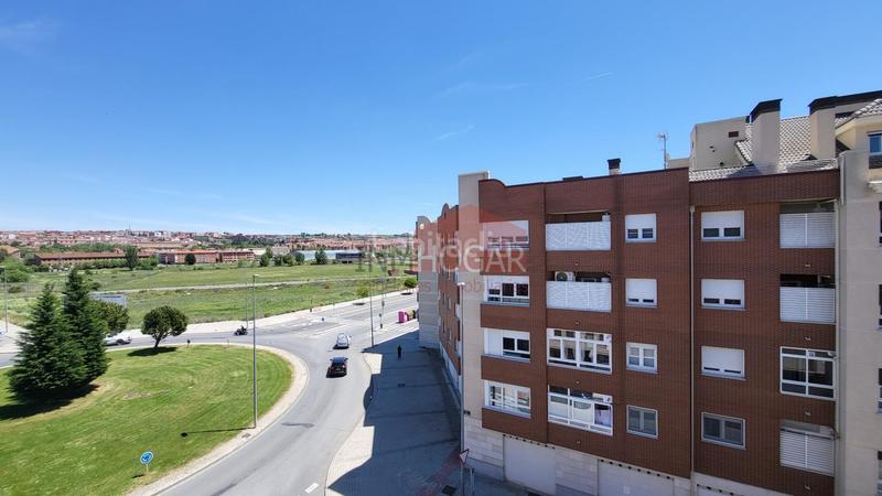 Foto a539b0b8-30a9-4dbe-af39-fe304e634ca9. Pis amb calefacció aparcament piscina a Sónsoles Ávila
