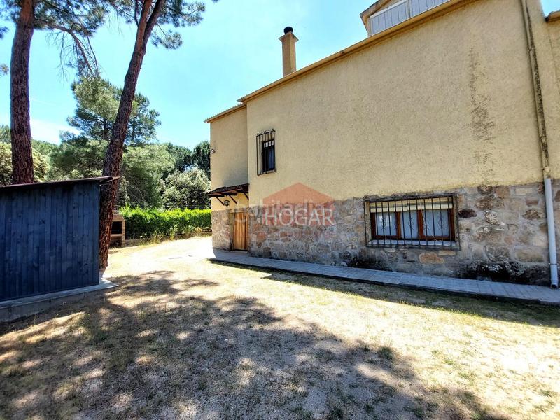 Foto 08552ba9-5a15-41ef-8d34-92e0a350995e. Xalet amb calefacció aparcament piscina a Peñalba de Ávila