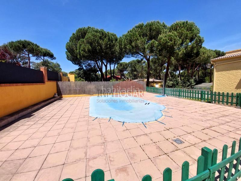 Foto 09a250f4-6945-486f-a746-cbd8890264bd. Xalet amb calefacció aparcament piscina a Peñalba de Ávila