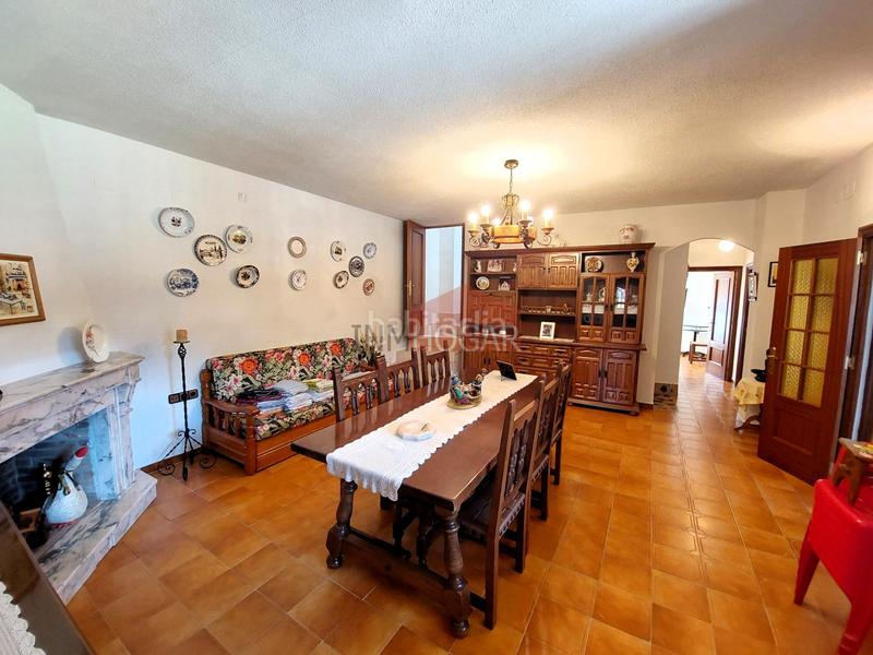 Foto 10b03f8a-7dcc-48a4-bf8f-219028e86549. Xalet amb calefacció aparcament piscina a Peñalba de Ávila