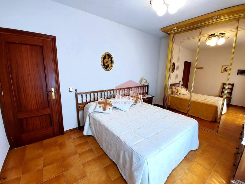 Foto 18ce431c-ed6c-486b-8484-97b2182bb9af. Xalet amb calefacció aparcament piscina a Peñalba de Ávila