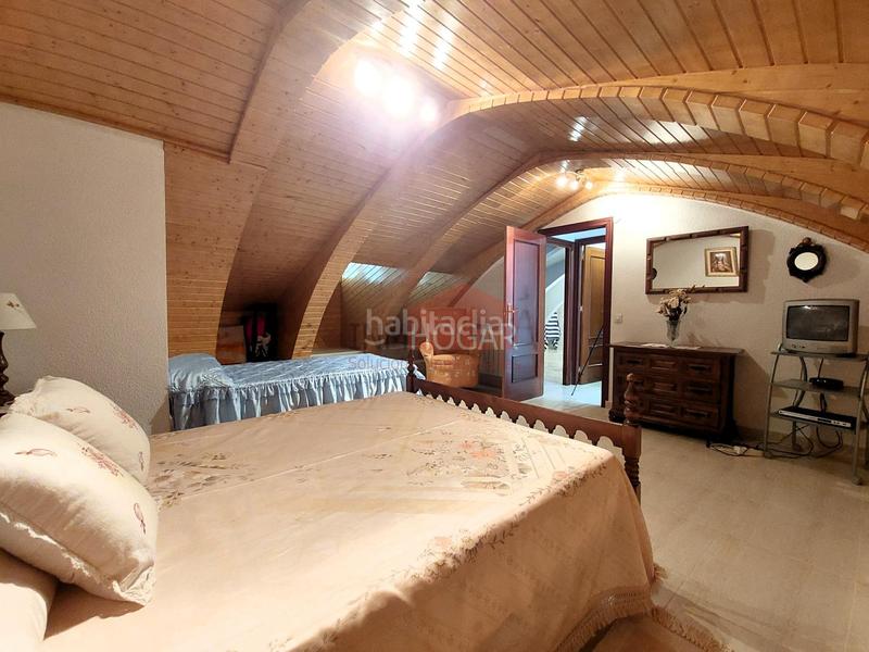 Foto e7005bfb-c4b7-4f6f-8f91-a20c3a6a32a3. Xalet amb calefacció aparcament piscina a Peñalba de Ávila