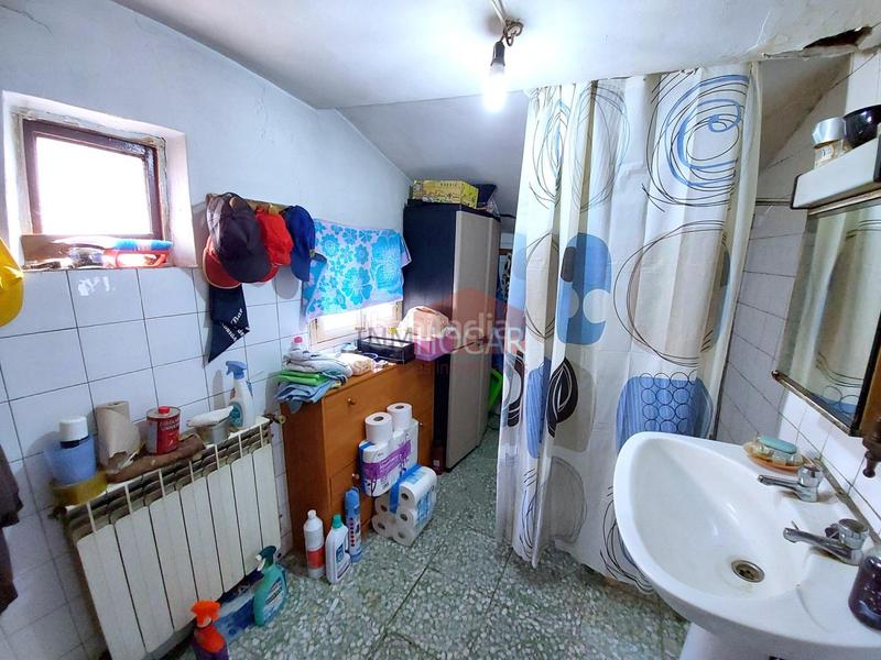 Foto 77693be9-c0b6-4ccb-b8b6-9b3e73d97654. Casa vivienda en el corazón ávila 05220 en Madrigal de las Altas Torres