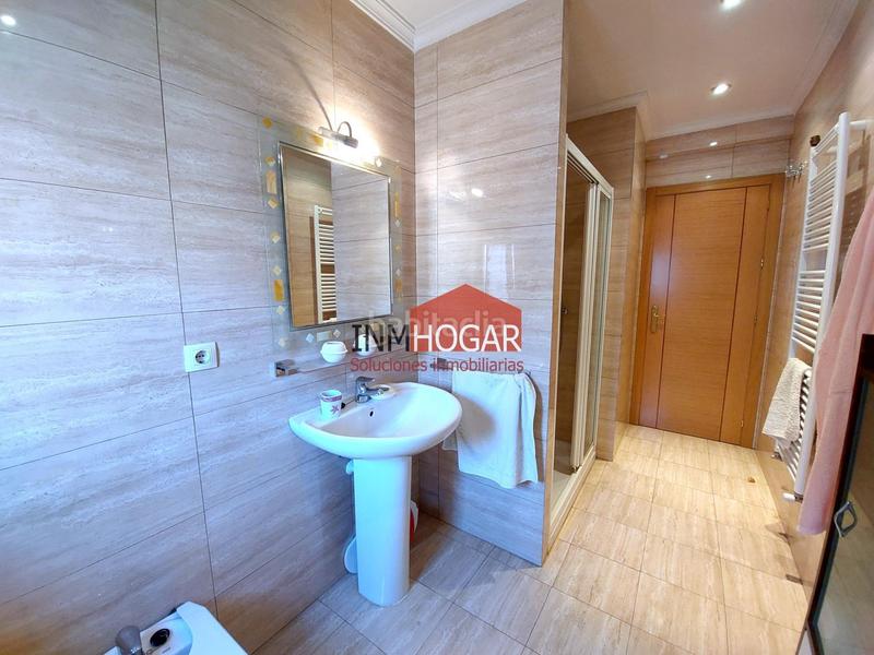 Foto 394cccfb-f710-4549-ba00-dc0dce038421. Piso espectacular piso reformado en Santo Tomás con vistas al convento de Santo Tomás en Ávila