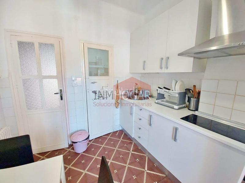 Foto 43ad5609-eb23-408a-bf5a-d69764d9bf18. Pis amb calefacció a San Antonio Ávila