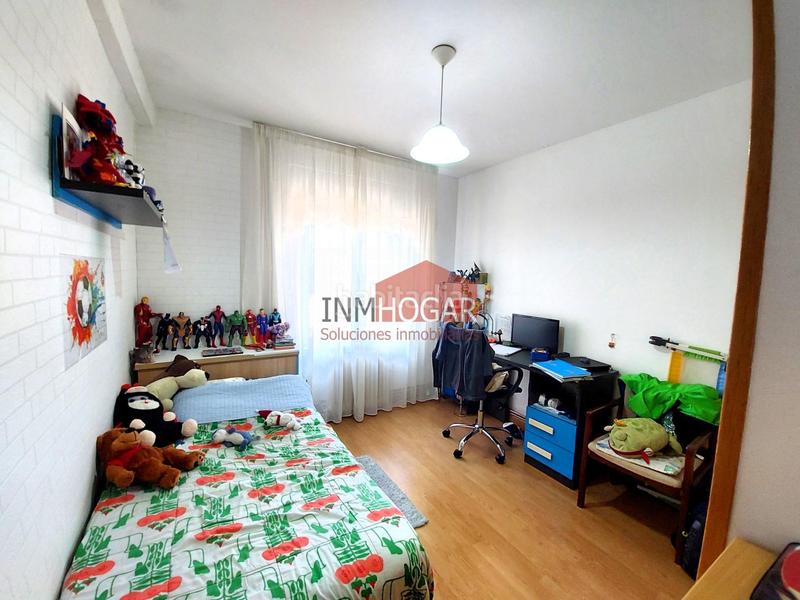 Foto df751c2d-bf6f-43ff-8b07-4ef6c7b2ff58. Flat with heating in San Antonio Ávila