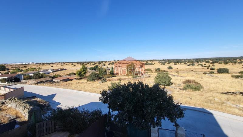 Foto c7245e62-b8cc-49da-b6d9-5aff4a4ef59f. Casa adossada amb calefacció aparcament a Berrocalejo de Aragona