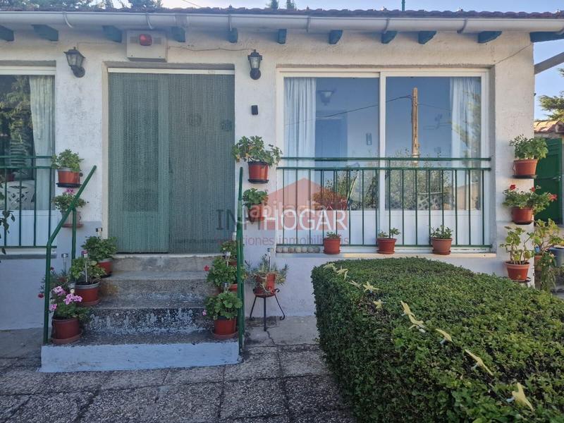 Foto a393cf1d-3173-47e7-8522-4e6ed9d3ef4f. Chalet avec chauffage parking dans Herradón de Pinares