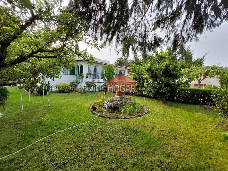 Foto cec0f52c-74ca-4c81-a38d-90949378984e. Chalet avec chauffage parking dans Herradón de Pinares