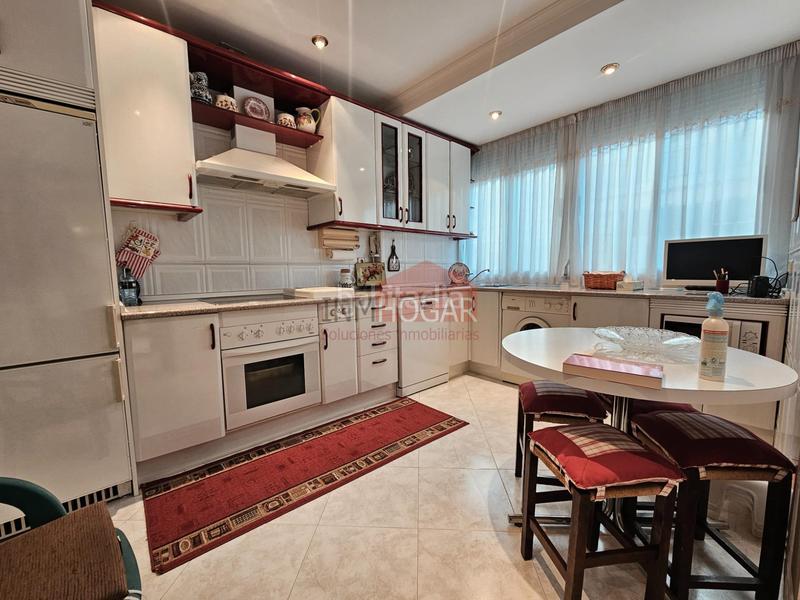 Foto 80feca89-3f40-4ace-bcd9-2deb7a5c1bf3. Etagenwohnung mit heizung in Centro Ávila