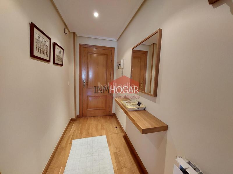 Foto b8438dd2-e582-45c4-a6af-87e3c7083092. Location appartement avec chauffage parking piscine dans Ávila