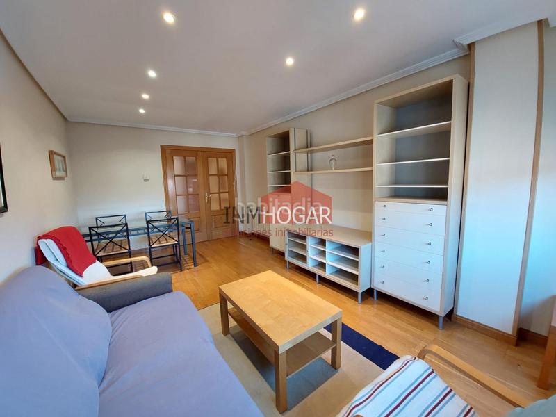 Foto 62c26005-783c-4fe3-9849-2fe9e5df1c83. Miete etagenwohnung mit heizung parking pool in Universidad Ávila