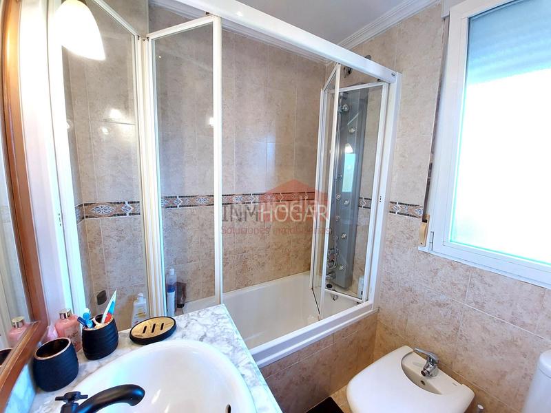 Foto 1b85326a-4e5b-47e7-9e1d-683c97ffa609. Piso oportunidad para inversores vivienda seminueva en zona Universidad, actualmente alquilada en Ávila