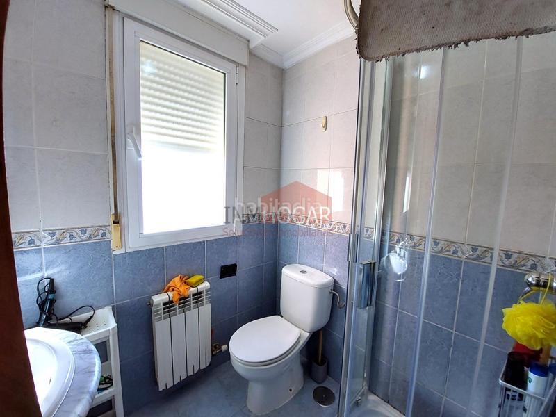 Foto 5e8c61bc-5d5f-4ffd-8db1-1b5e9a612874. Piso oportunidad para inversores vivienda seminueva en zona Universidad, actualmente alquilada en Ávila