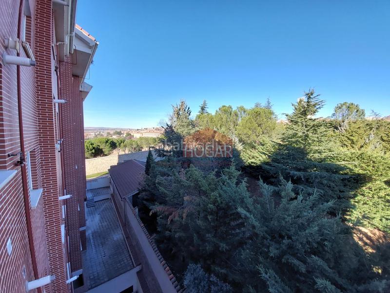 Foto a358aec1-8f11-48a4-b9e1-a3b050d57b5b. Piso oportunidad para inversores vivienda seminueva en zona Universidad, actualmente alquilada en Ávila