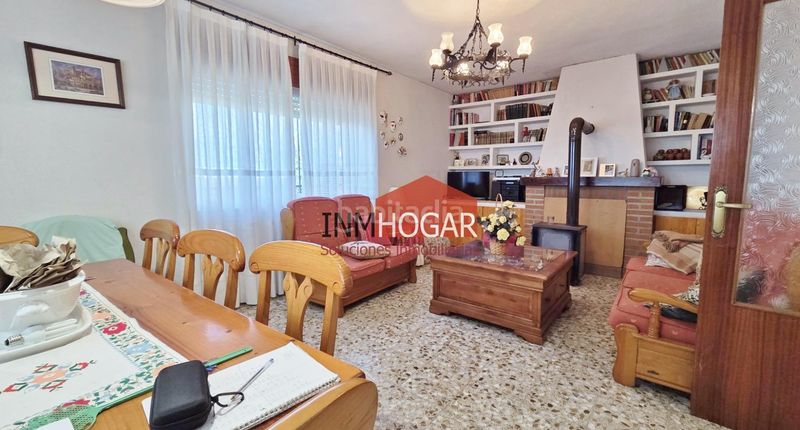 Foto 1f25d1c2-3012-47a2-88da-b87bef2686df. Casa amb aparcament a Fontiveros
