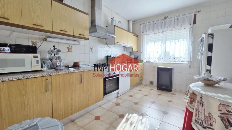 Foto 3e087b0a-38f2-4281-b974-7c02571ea6a7. Casa amb aparcament a Fontiveros