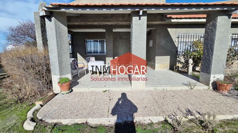 Foto db8428a7-0df1-4517-90c3-fa7762b5229a. Casa amb aparcament a Fontiveros