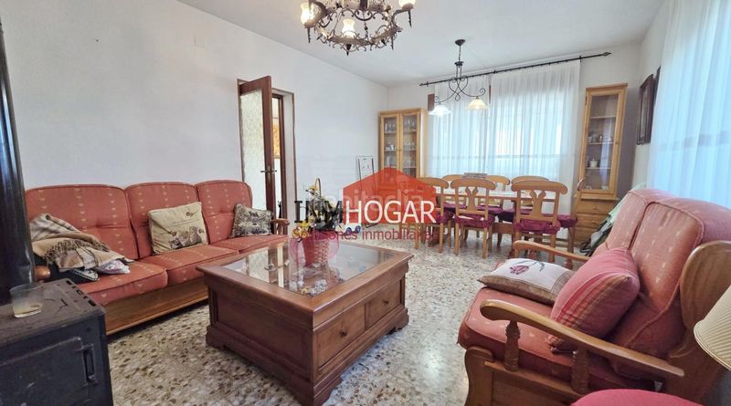 Foto e115c03e-0511-4a8b-a25e-5e7291be7f4c. Casa amb aparcament a Fontiveros