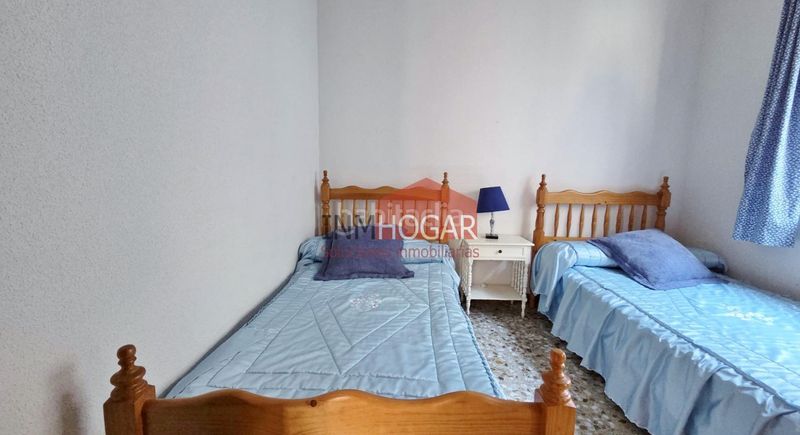 Foto f141c5a0-abe3-404c-829e-fee6f089f4f3. Casa amb aparcament a Fontiveros