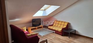 Rent Flat in Sur. Ático en alquiler en la zona sur, ávila 05003