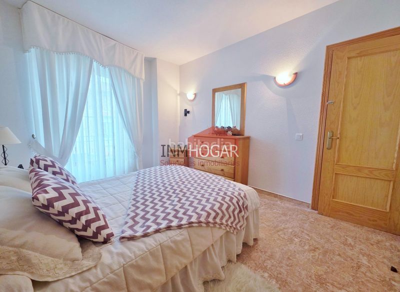 Foto 791628e5-386e-4e2f-b72d-982600772bd8. Casa adossada amb calefacció aparcament a Navaluenga