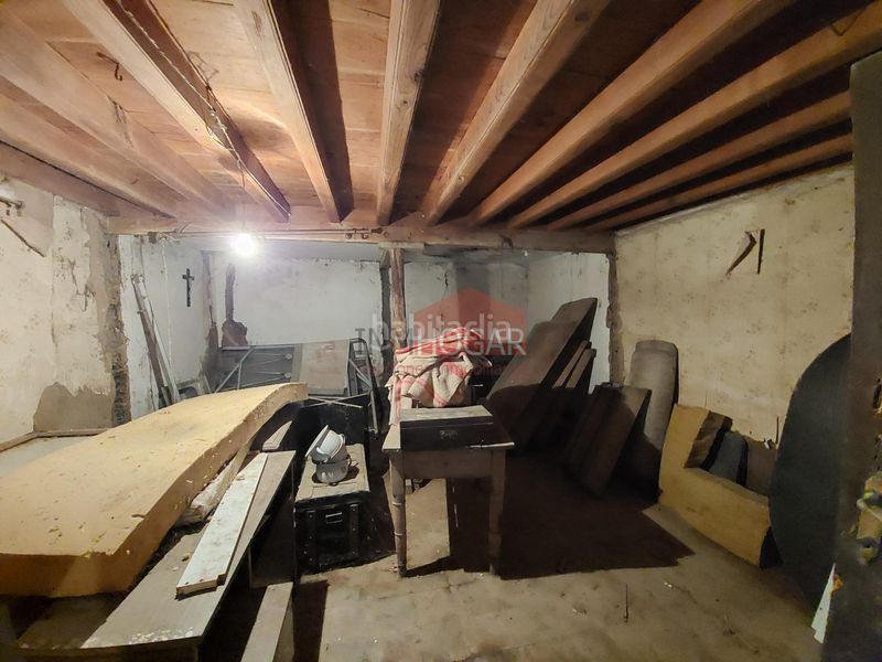 Foto 13cd1c3b-1754-4b5c-b65b-8a8252f3a96d. Casa amb aparcament a Muñosancho