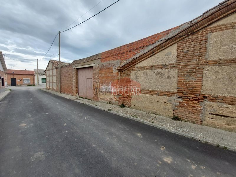 Foto 1ac8cbf8-6ad0-4167-92ab-0a1088b66408. Casa amb aparcament a Muñosancho