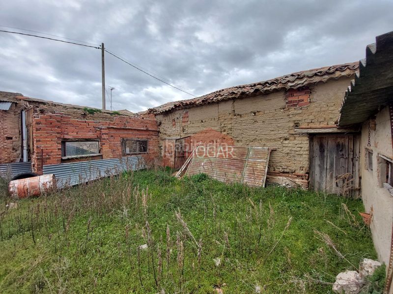 Foto 76d78f08-b132-44b4-a886-4340ca4be0ab. Casa amb aparcament a Muñosancho