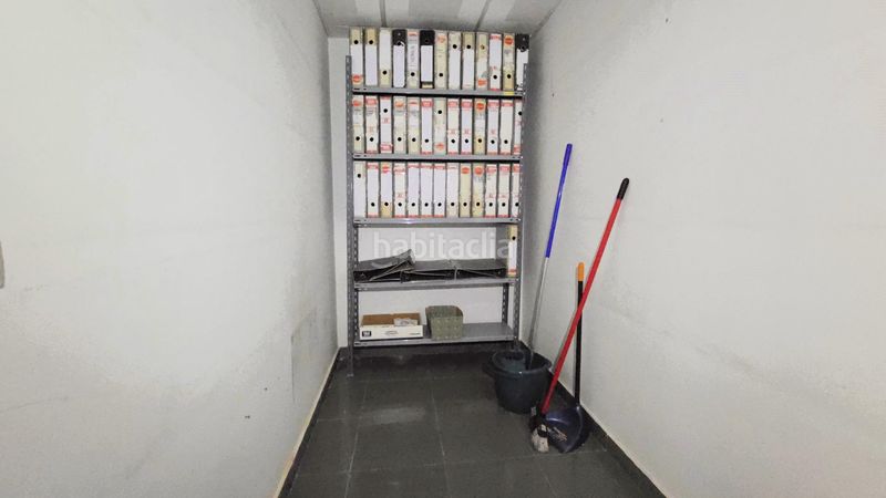 Foto 842bfaca-d479-4169-9dff-86a9ec69da4e. Local comercial a Centro Ávila