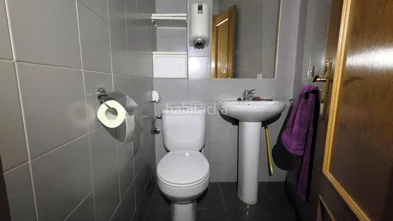 Foto c4df3185-b849-42f9-b0e7-73516bed0b53. Local comercial a Centro Ávila