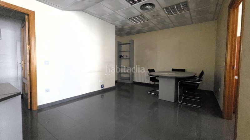 Foto cea9b25c-ad22-45fa-bf6b-5c54dfb3065b. Local comercial a Centro Ávila