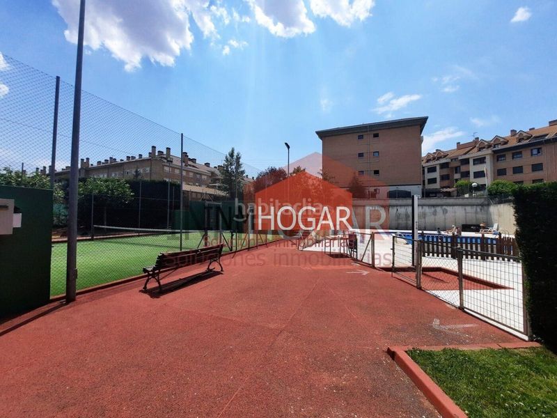 Foto ed39d3db-c4aa-4a5b-94ec-8c7c67845dd5. Pis amb calefacció aparcament piscina a Hervencias Altas - El Pinar Ávila