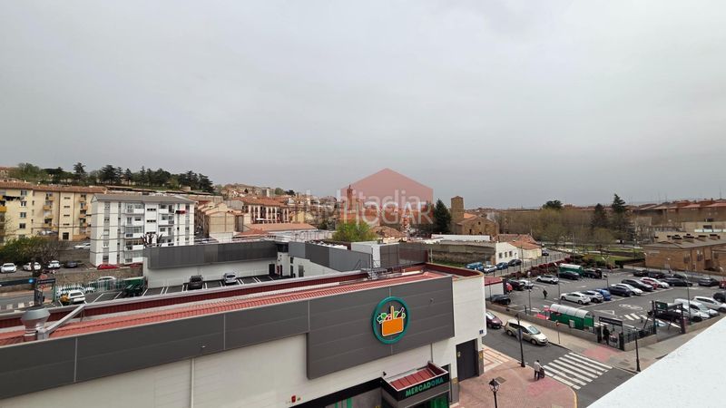 Foto 255551da-c9b2-4806-9b1b-084c55cc711f. Pis amb calefacció aparcament a Sur Ávila