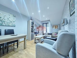 Appartement à Sur. Luminoso piso con terraza perimetral en santo tomás