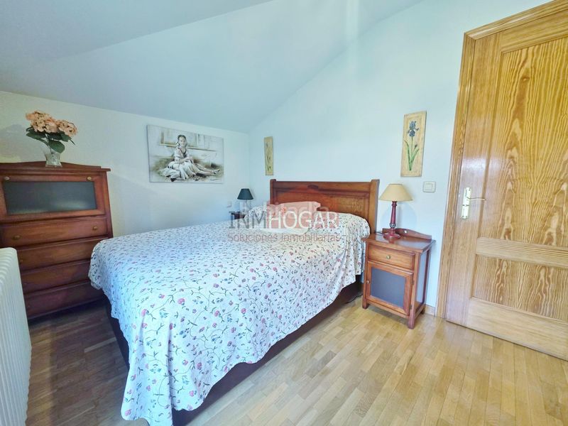 Foto b9106648-9977-4495-8bca-911bf9556fa8. Pis amb calefacció aparcament a Sur Ávila