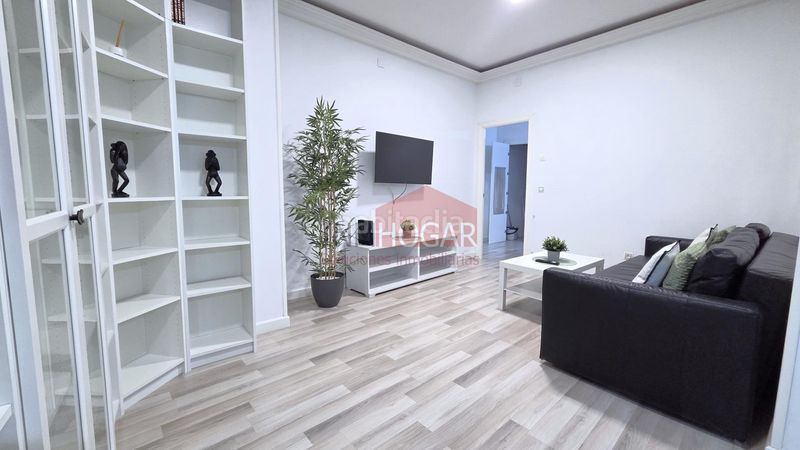 Foto f80c9c55-8776-4847-874e-48ed6bd2732e. Pis amb calefacció a Centro Ávila