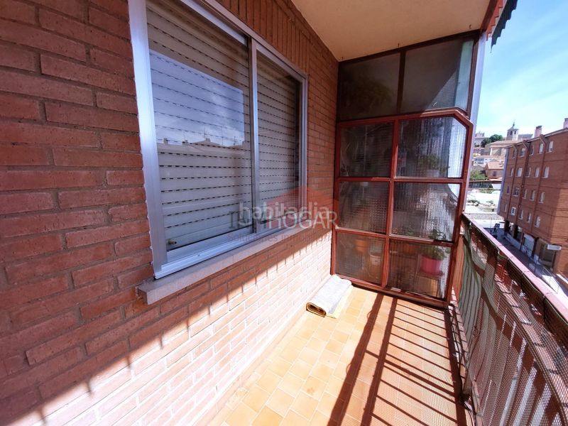 Foto f105fdeb-b6ba-4735-8e16-62e164cc00df. Pis amb calefacció aparcament a Sur Ávila