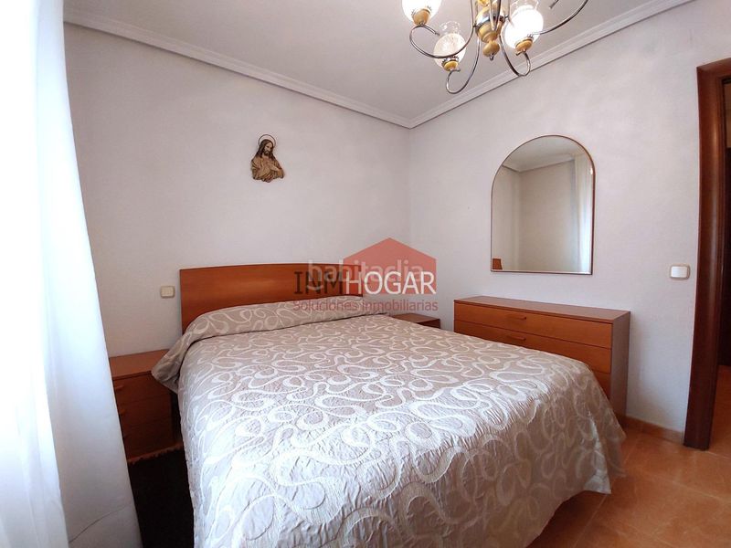 Foto 8a6b6369-c18d-45d9-8c1e-9f13dd4b0127. Casa amb calefacció a Sur Ávila