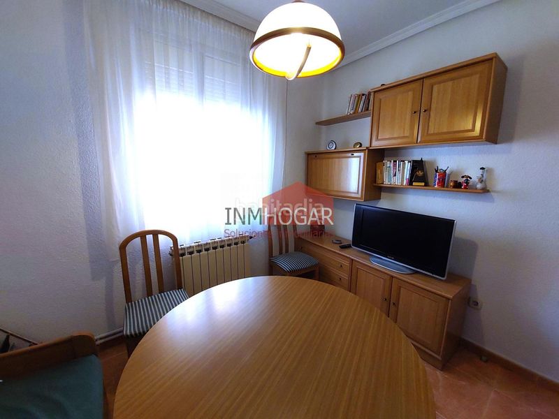 Foto e3343bc6-3bd4-4d58-a23b-4136c8f00838. Casa amb calefacció a Sur Ávila