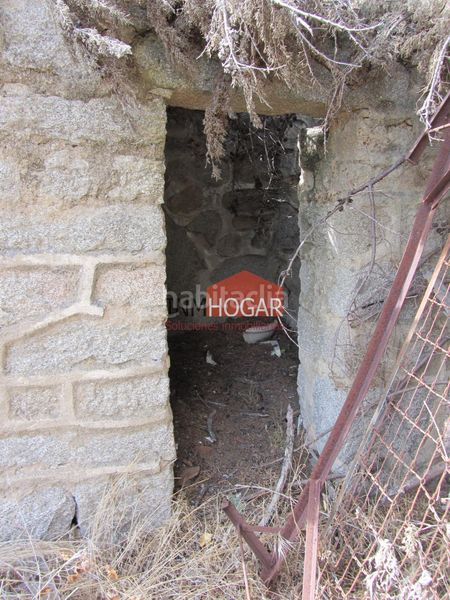 Foto 0d00edc6-3ed6-4040-aa5a-e2e8b0d9d5d0. Finca rústica a Tiemblo (El)
