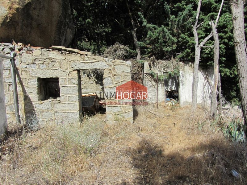 Foto 77348de1-8d6b-41a9-86a8-b080eb87b753. Finca rústica a Tiemblo (El)