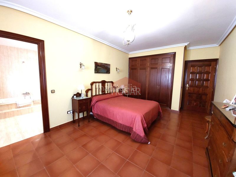 Foto ff4fc1ab-73ee-4986-89bb-11a8bdfc3a12. Casa amb calefacció aparcament piscina a Gutierre - Muñoz