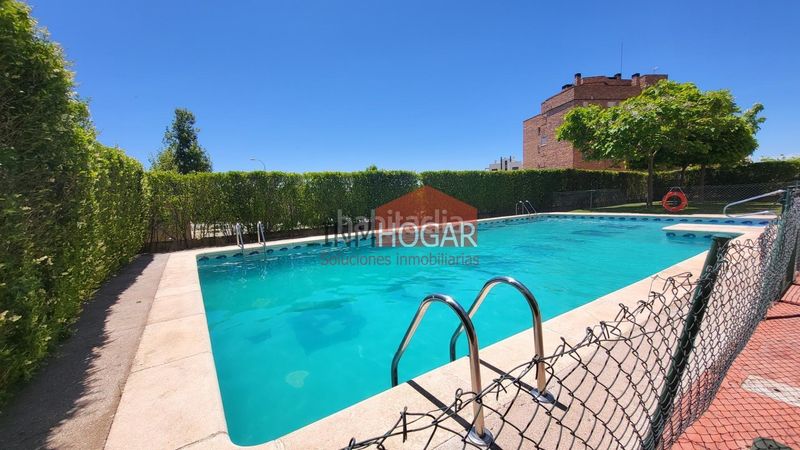Foto 4a334885-74ea-469d-aeb8-dc2a4e0030a8. Pis amb calefacció aparcament piscina a Universidad Ávila