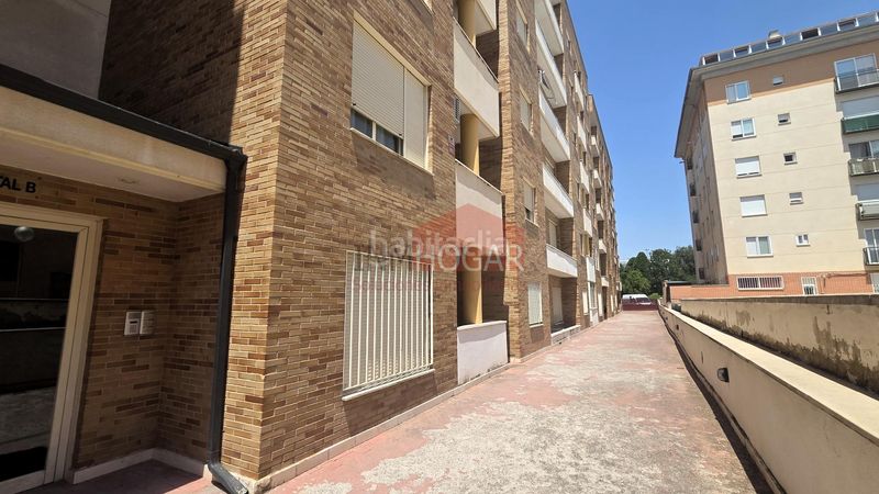 Foto cea7e4d9-9988-4048-8361-515c09c5656d. Pis amb calefacció aparcament piscina a Universidad Ávila