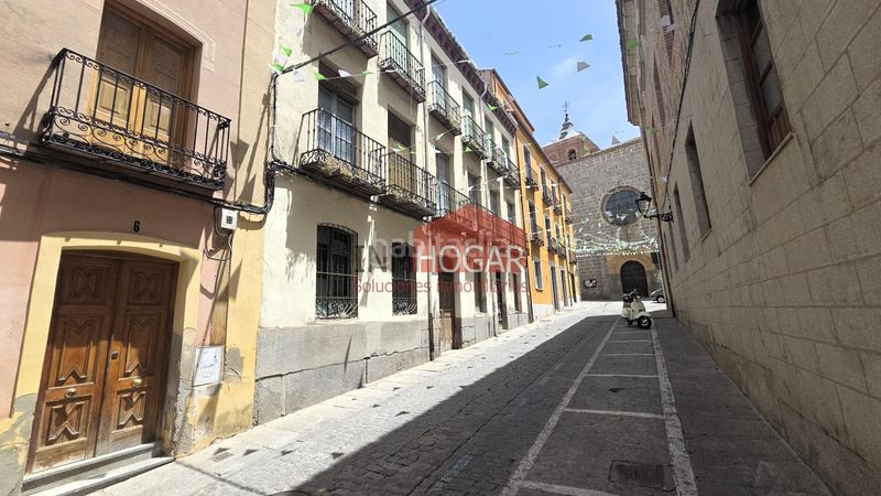 Foto c103a220-e435-4779-aa9f-b5ff66841b9c. Edificio in Murallas Ávila